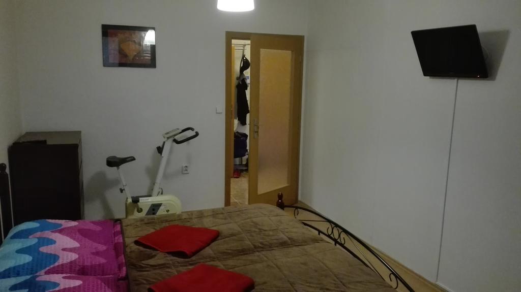 Apartment Mojmirova Prága Kültér fotó